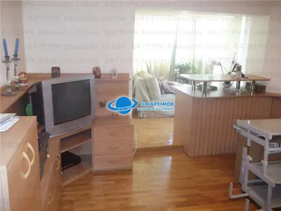 Inchiriere apartament 3 camere, in Ploiesti, zona ultracentrala - foto 11