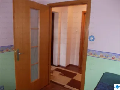 Inchiriere apartament in Ploiesti 3 camere zona Bulevardul Republicii - foto 12