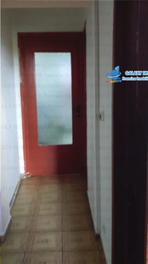 Vanzare Vila noua 2003,curte 75mp,graraj - Zona Nordului,249500 euro - foto 15