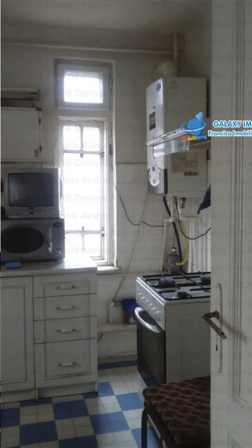 Vanzare Vila,teren 380 mp,zona Piata Victoriei,350000 euro - foto 22