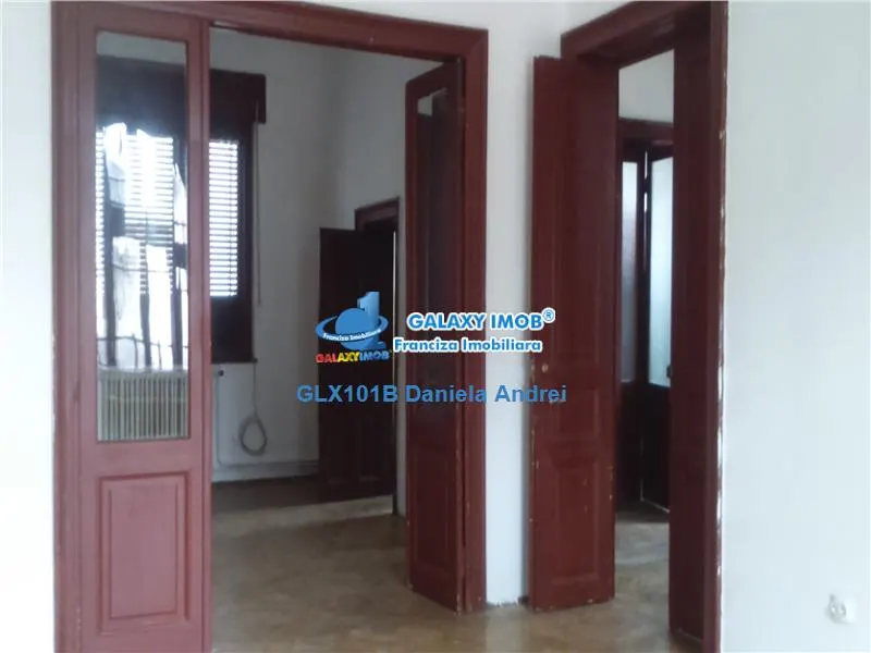 Vanzare Vila,teren 380 mp,zona Piata Victoriei,350000 euro - foto 7