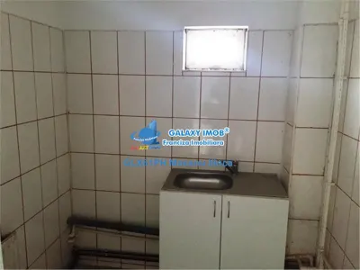 Vanzare/ Inchiriere spatiu birouri 9 camere, in Ploiesti, zona Deltei - foto 15