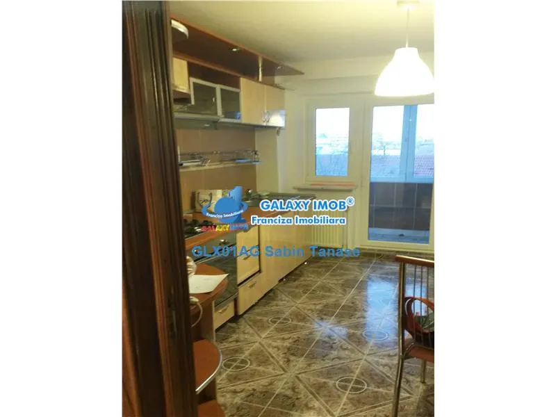 de inchiriat apartament ultracentral 5 camere la cheie - foto 2