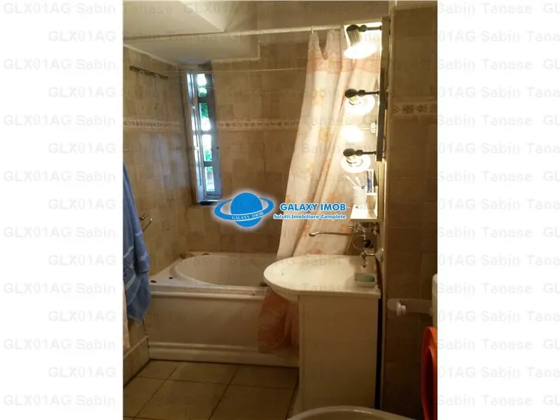 De inchiriat apartament cu 2 camere ultracentral - foto 6