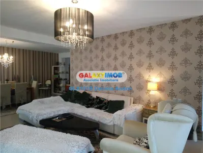 Vanzare Vila lux noua 2007,curte de 500mp,Bucuresti,Pipera 350000 Euro - foto 15