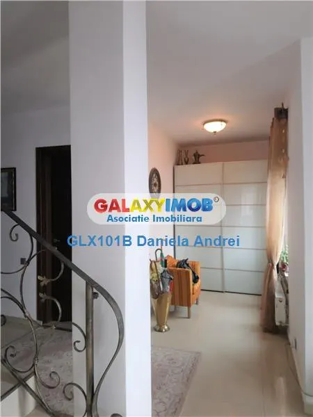 Vanzare Vila lux noua 2007,curte de 500mp,Bucuresti,Pipera 350000 Euro - foto 22