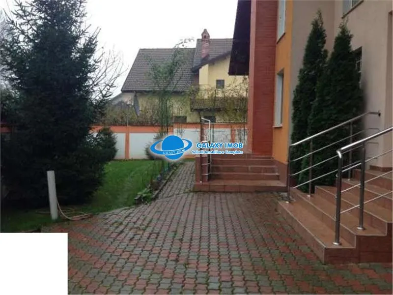 De inchiriat vila de lux in Trivale langa Padurea Trivale - foto 7