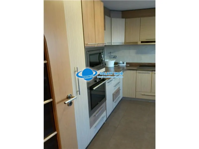 De inchiriat vila de lux Craiovei P+E 220 mp - foto 14
