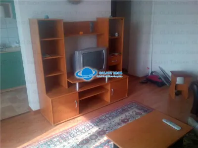 De imchiriat ap 2 camere ultracentral etaj 1 - foto 4