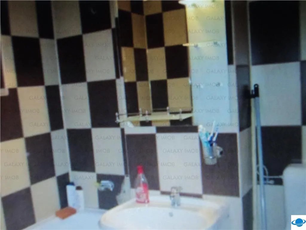 inchiriere apartament 2 camere - foto 7
