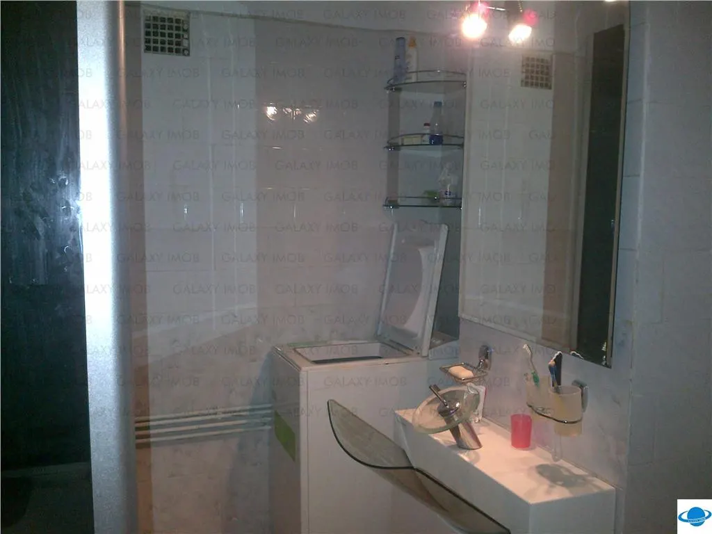 Inchiriere apartament 2 camere Fratii Golesti - foto 3