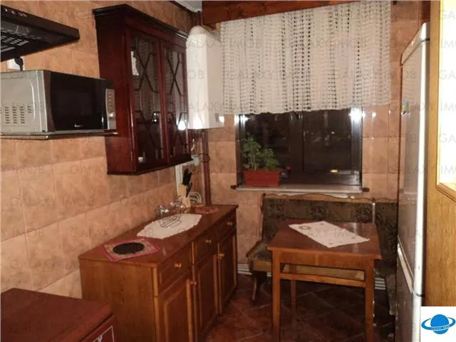 VANZARE APARTAMENT 2 CAMERE CRAIOVEI - foto 5