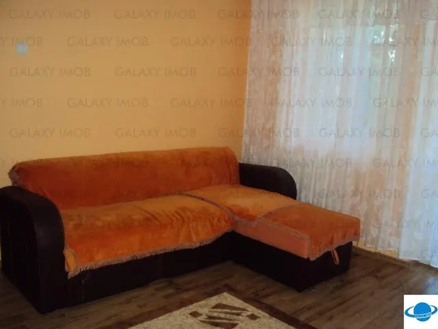 INCHIRIERE APARTAMENT DE LUX 2 CAMERE  ZONA CENTRALA - foto 4