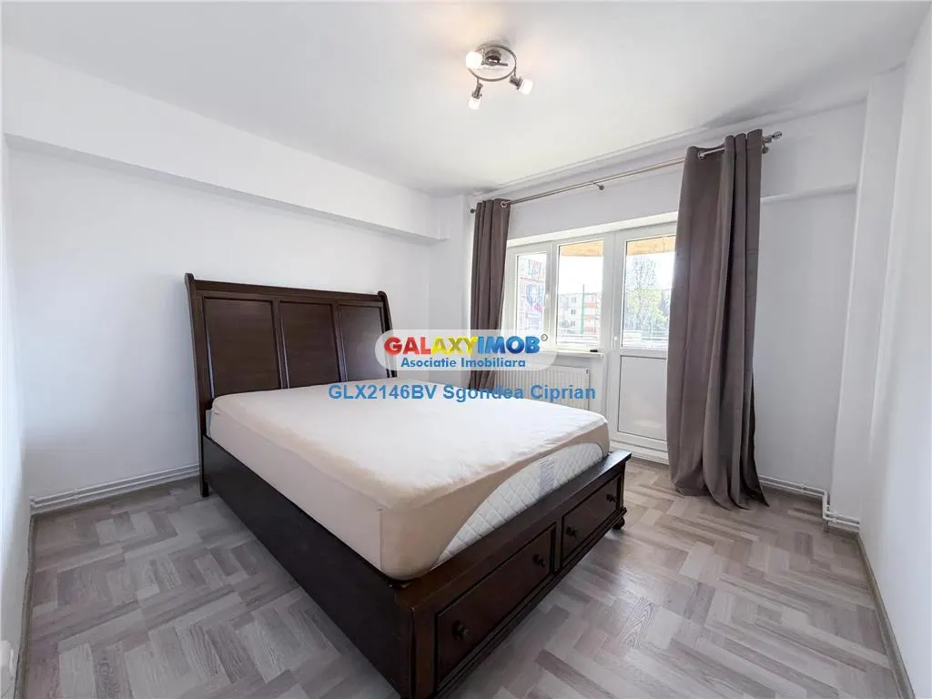 Apartament De Inchiriat 3 Camere Etaj 1 Zizinului - foto 1