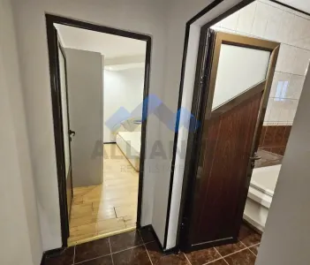 Tatarasi-Oancea, apartament cu 2 camere, spatios - foto 5