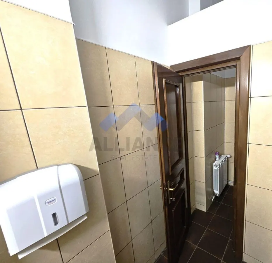 Spatiu Birou, Pietonal Stefn cel Mare, cladire istorica - foto 7