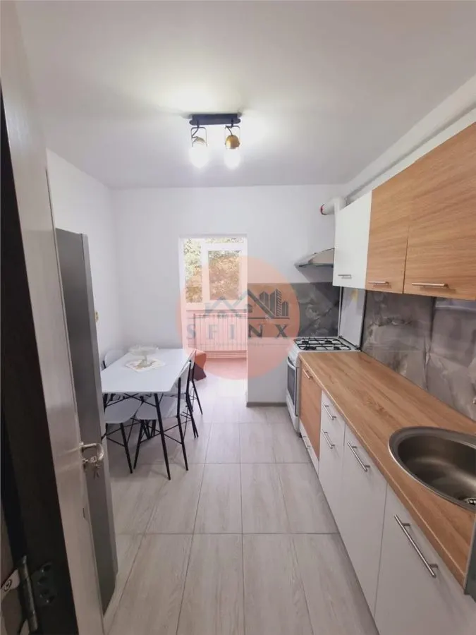 2 camere Micro 21 etaj 2 - foto 1