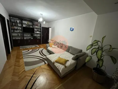 3 camere Micro 19, etaj 2 - foto 4