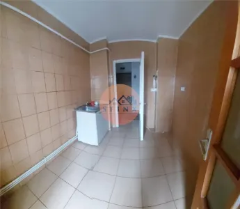 3 decomandate Micro 21 etaj 3 - Galati
