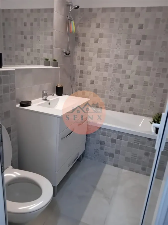 3 camere Tiglina 3 etaj 2 renovat - foto 2