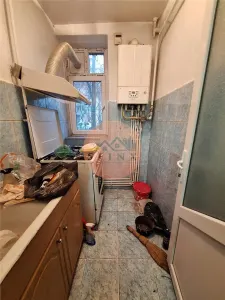 2 camere Micro 17, zona pieței - Galati