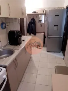 3 camere Micro 40, O uri - foto 6