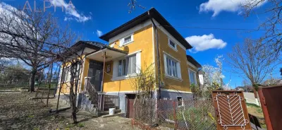 Casa traditionala + teren generos 2400 mp | 6 km de BistritaÂ  - Budacu de Jos