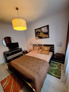 2 camere Parfumul Teilor - Galati