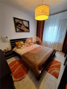 2 camere Parfumul Teilor - foto 11