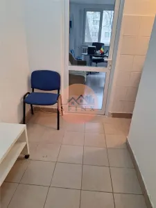 Garsoniera Tiglina 1, A uri - foto 4