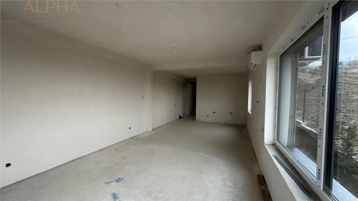 Duplex Modern in Zona Voronet, 202mp, Semifinisat, NZEB, An 2025 - foto 9