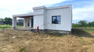 Exclusivitate !!! Casa tip P zona Tabarasti - foto 3