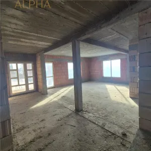 Casa spatioasa la iesire din Bistrita spre Sigmir - foto 8