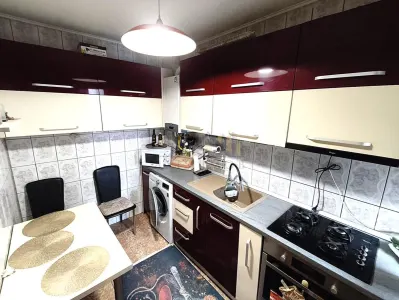 Apartament 3 camere conf  1 Piata Daciei Buzau - foto 8