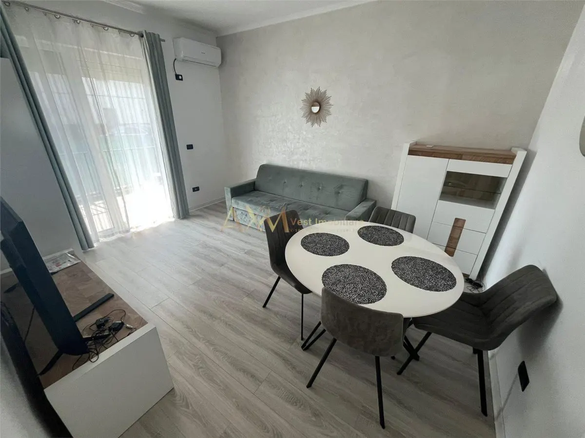 Vanzare apartament 2 camere - foto 2