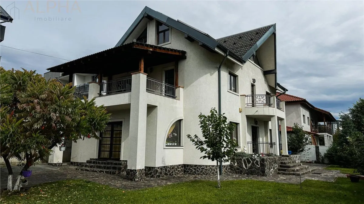 Casa Spatioasa 5 Camere, 325mp utili si Foisor, Teren 534mp - foto 1