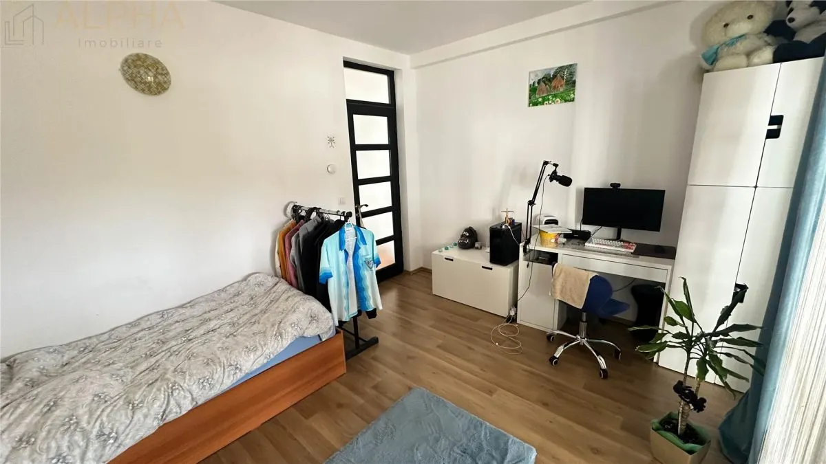 Casa Spatioasa 5 Camere, 325mp utili si Foisor, Teren 534mp - foto 24