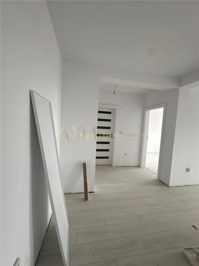 Vanzare apartament 2 camere - foto 11