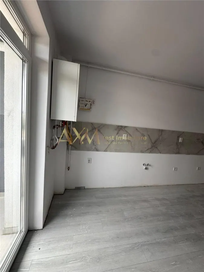 Vanzare apartament 2 camere - foto 12