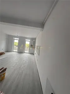 Vanzare apartament 2 camere - foto 15
