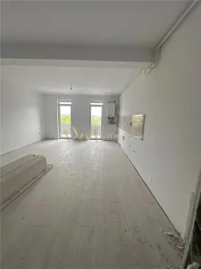 Vanzare apartament 2 camere - foto 18