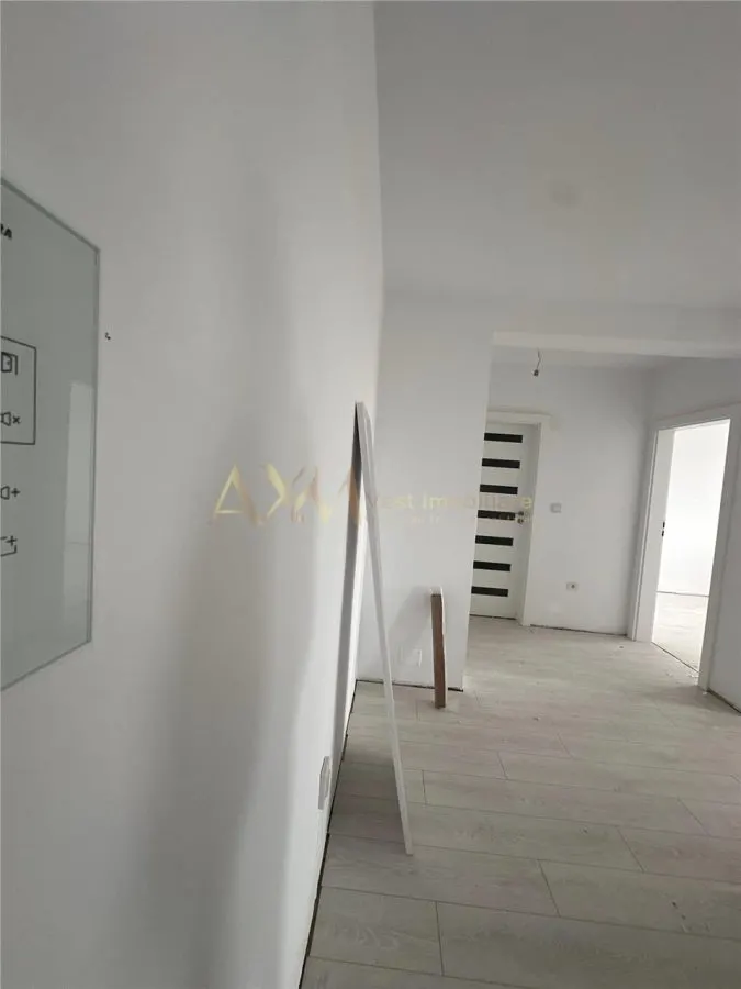 Vanzare apartament 2 camere - foto 19