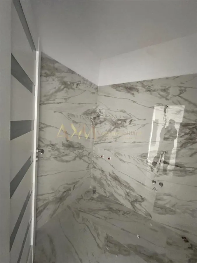 Vanzare apartament 2 camere - foto 6