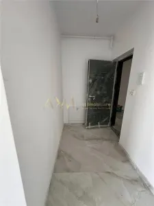 Vanzare apartament 3 camere - foto 14