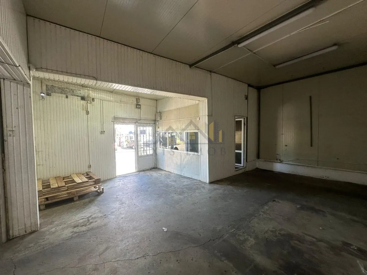 SPATIU COMERCIAL ,TRANSILVANIEI - foto 1