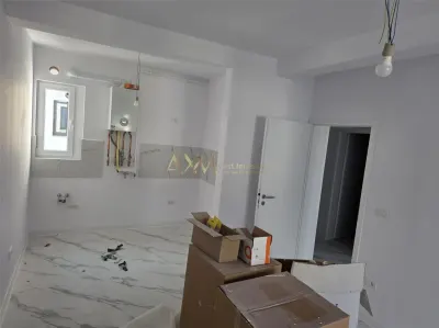 Vanzare apartament 2 camere - Giroc