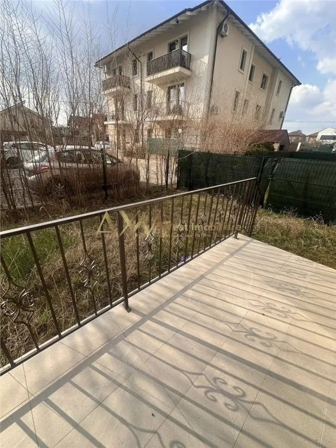 Vanzare apartament 3 camere - foto 7
