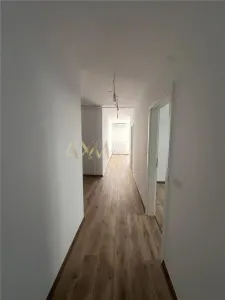 Vanzare apartament 3 camere - foto 10