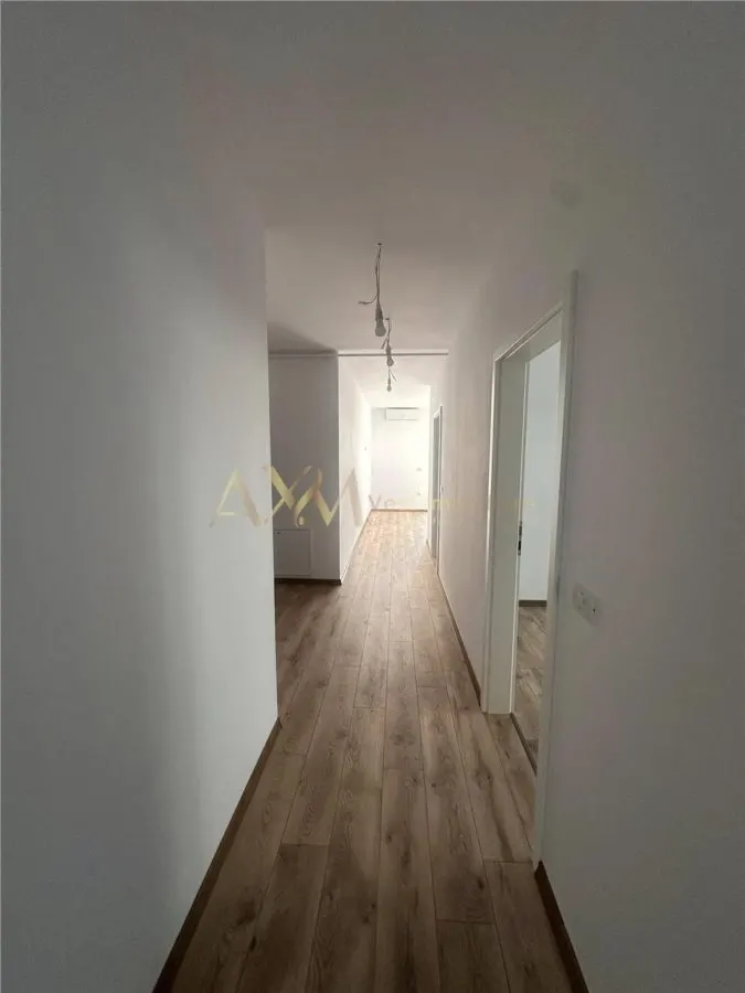 Vanzare apartament 3 camere - foto 10