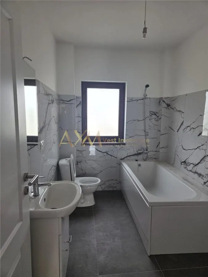 Vanzare apartament 2 camere - foto 5
